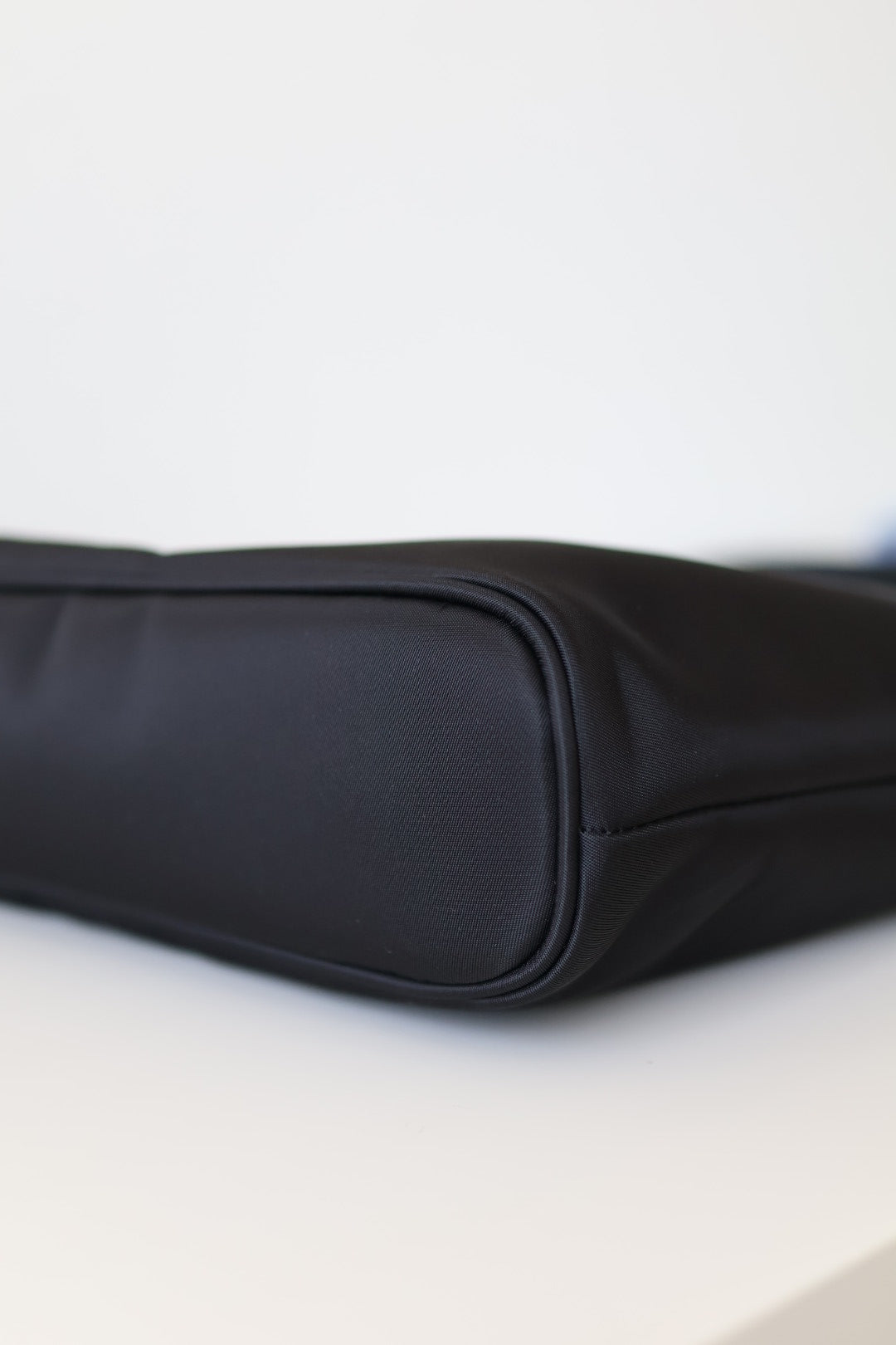 QUIET TOTE 　by the mellow　＜BLACK＞