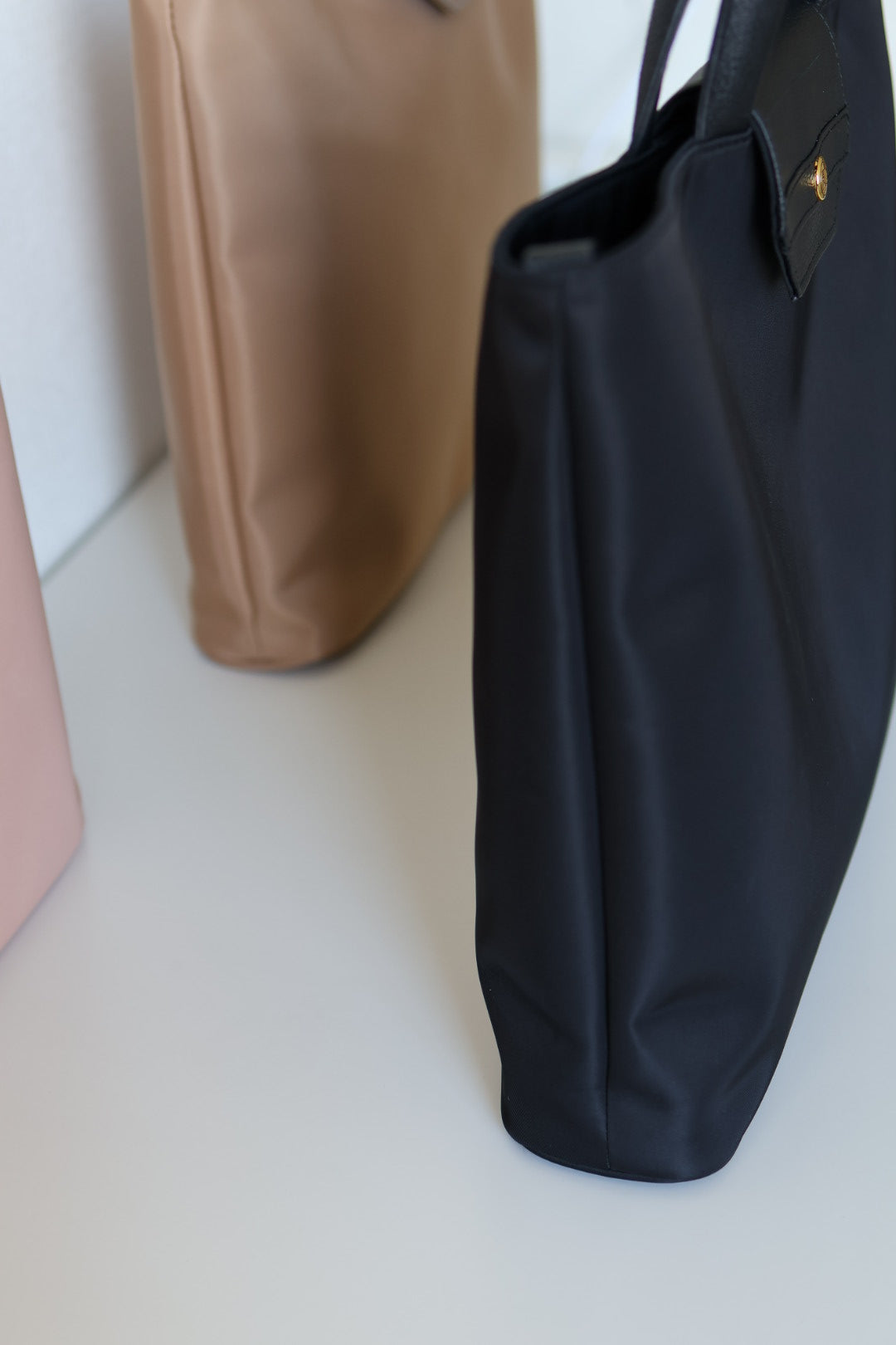 QUIET TOTE 　by the mellow　＜BLACK＞