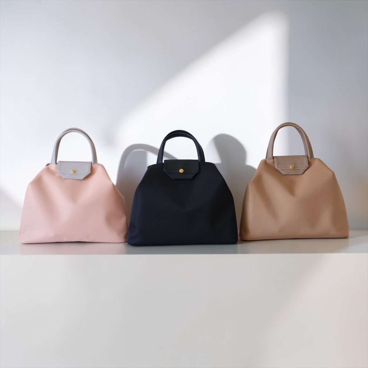 QUIET TOTE 　by the mellow　＜BLACK＞